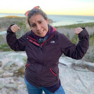 Meet your Posher, Aura